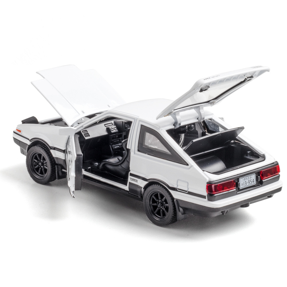 1:32 INITIAL D AE86 Car Model  - Model Kit Initial D 评论和价格