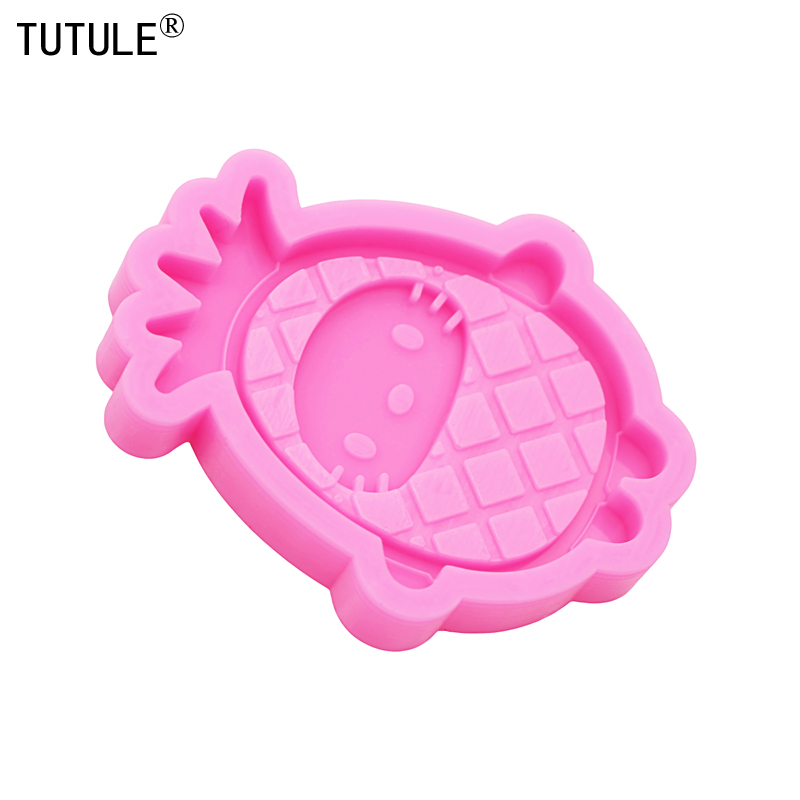 Shiny Pineapple shaker Keychai - Model Kit Varnish 评论和价格